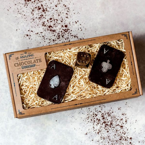 Card Games & Poker Lovers Chocolate Gift Set – Dice & Playing Cards